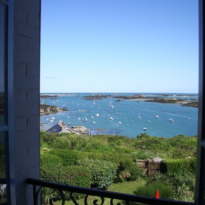 Bedroom sea view